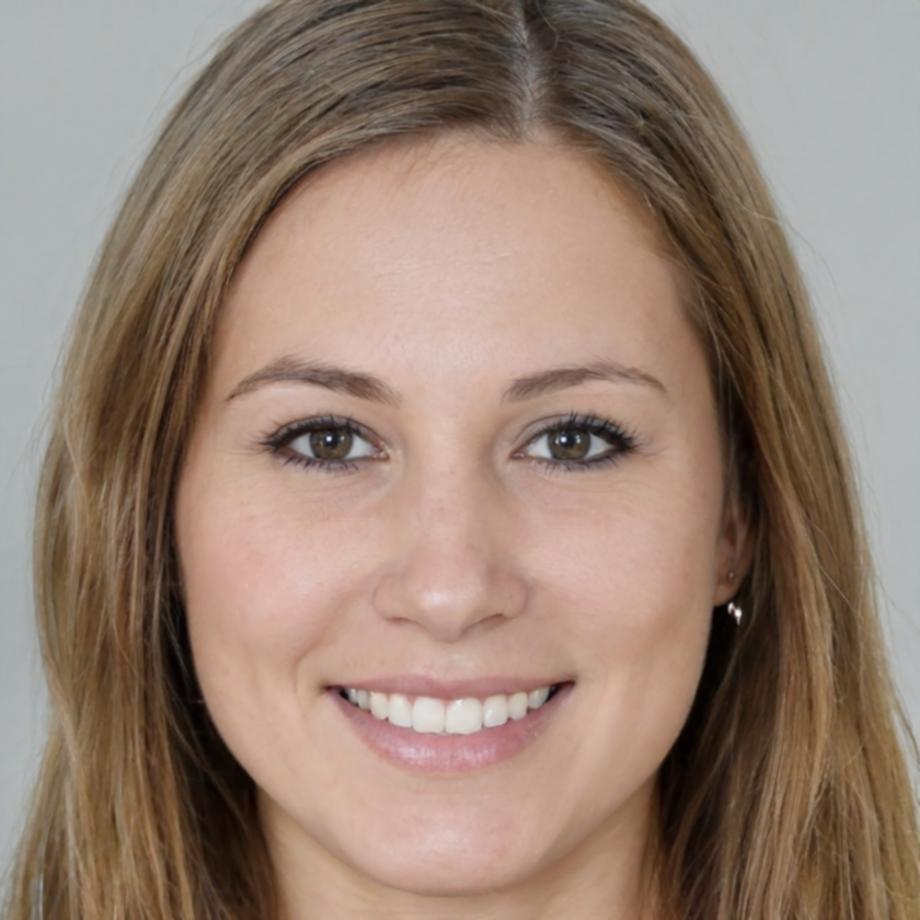 Portrait de Léonie Bourdon, directrice administrative